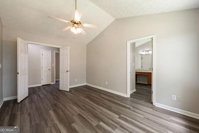 Building Photo - 209 Garrison Chase