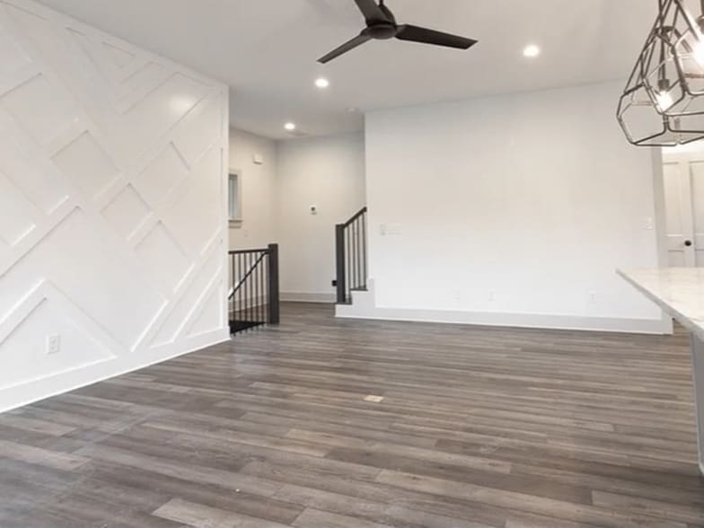 Building Photo - 615 King Arnold St