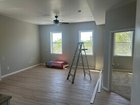Building Photo - 6201 Eastern Ave