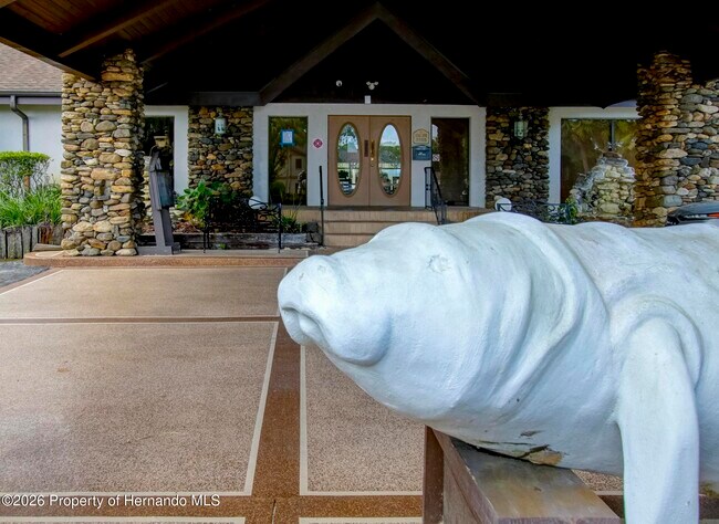 Building Photo - 6403 River Lodge Ln