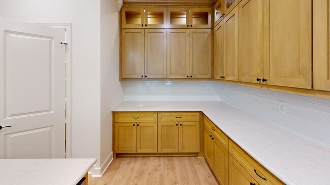 Building Photo - The Bowie-3BR/2BA w/2-car garage