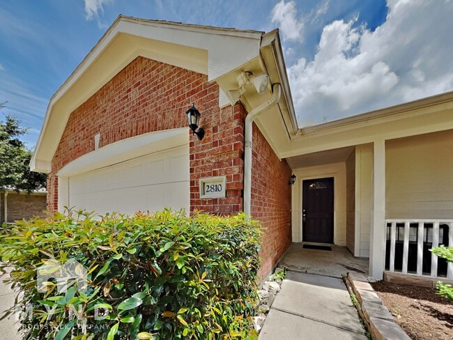 Building Photo - 2810 Orchid Tree Ln