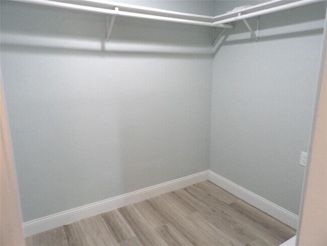 Building Photo - 149 Curry St