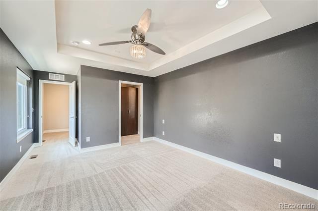 Building Photo - 6633 Avrum Dr