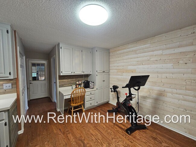 Building Photo - 6849 Quail Pl