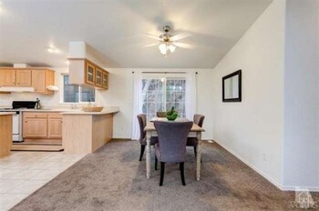 Building Photo - 420 S Montgomery St