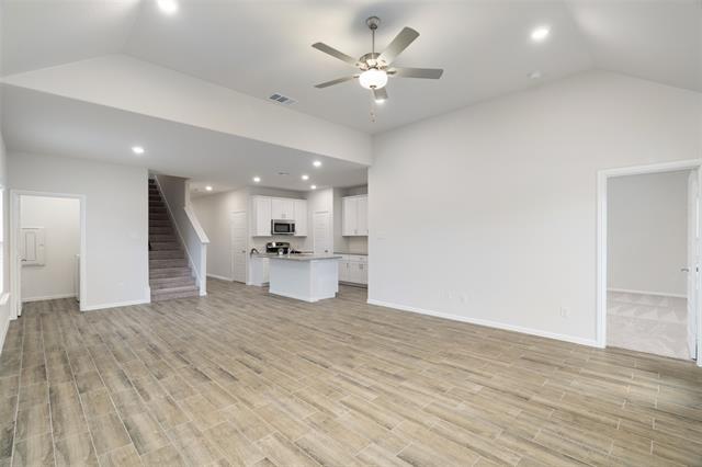 Building Photo - 429 Wydown Dr