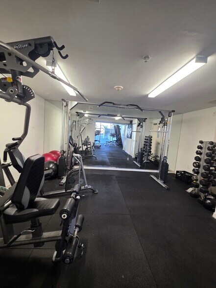 gym - 1 Glen Royal Pkwy