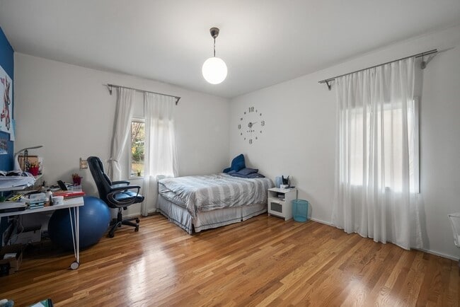 Building Photo - 35 Thornberry Rd