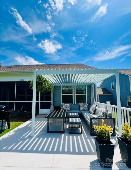 Building Photo - 224 Old Harbor Dr