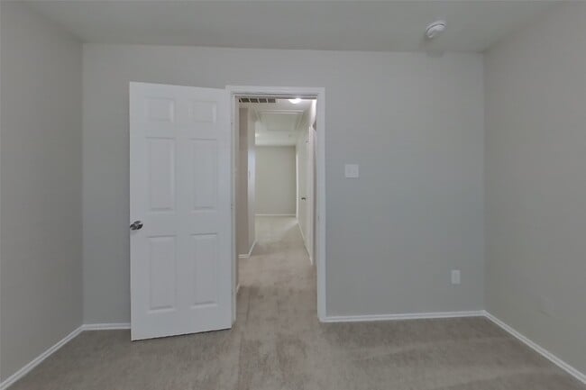 Building Photo - 8515 Bartletts Harbor Ct