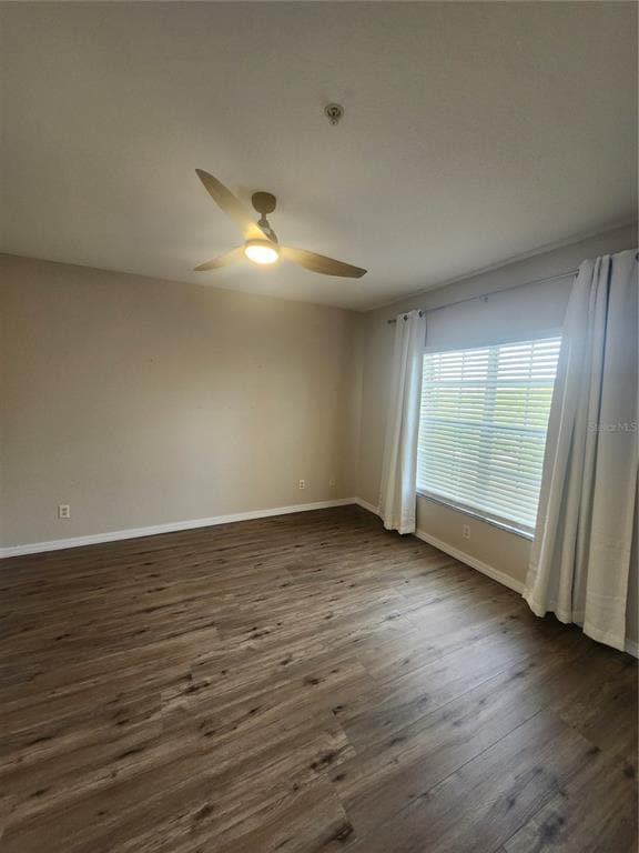 Building Photo - 2061 Willow Hammock Cir