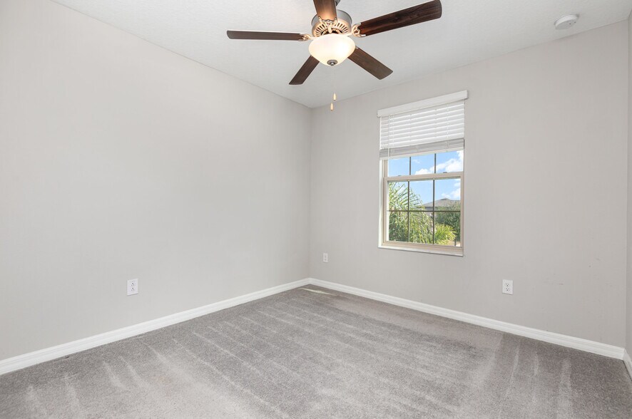 Building Photo - 6986 King Creek Dr