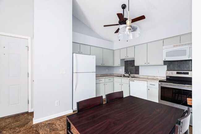 Building Photo - 8803 Colorado Blvd