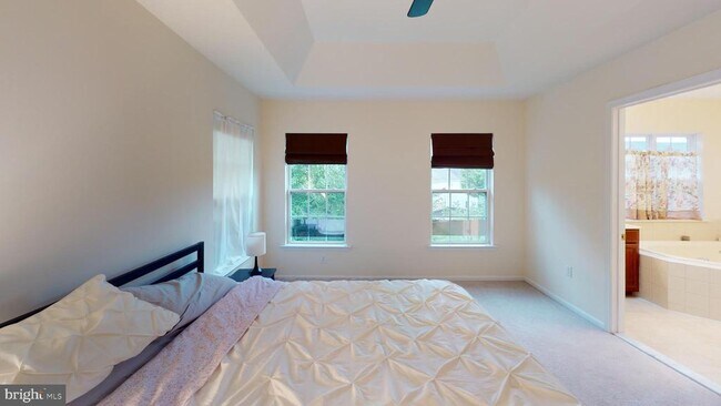 Building Photo - 206 Concord Pl