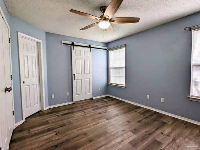Building Photo - 2466 Redoubt Ave