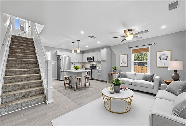 Building Photo - 2490 Barge Rd SW