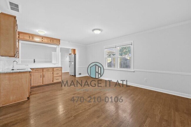 Building Photo - Beautifully renovated 3 bedroom house in Tucker, GA!