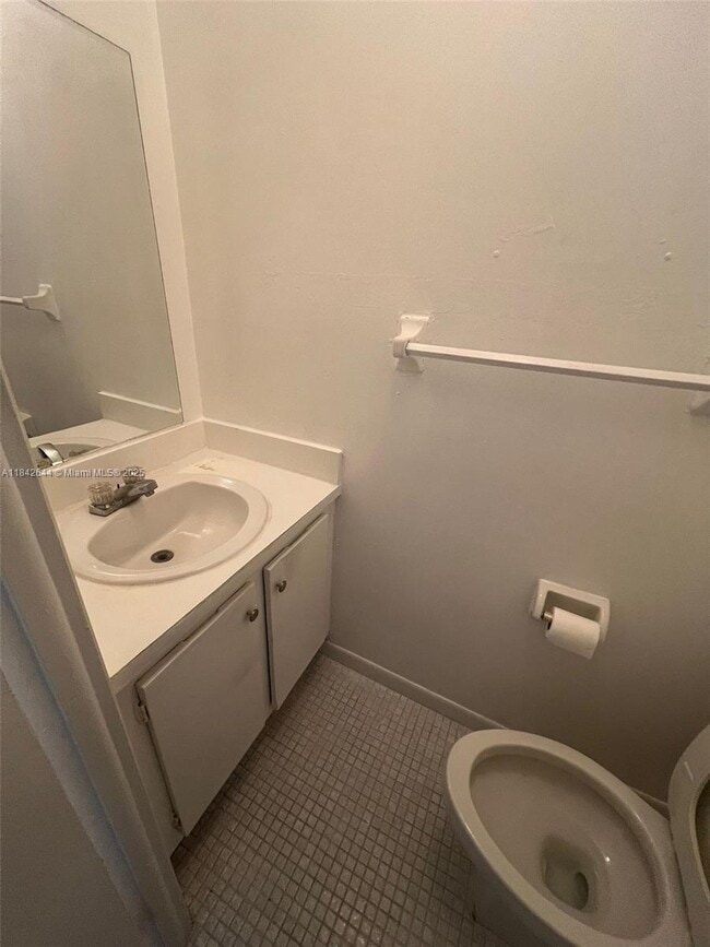 Building Photo - 15022 SW 80th Terrace