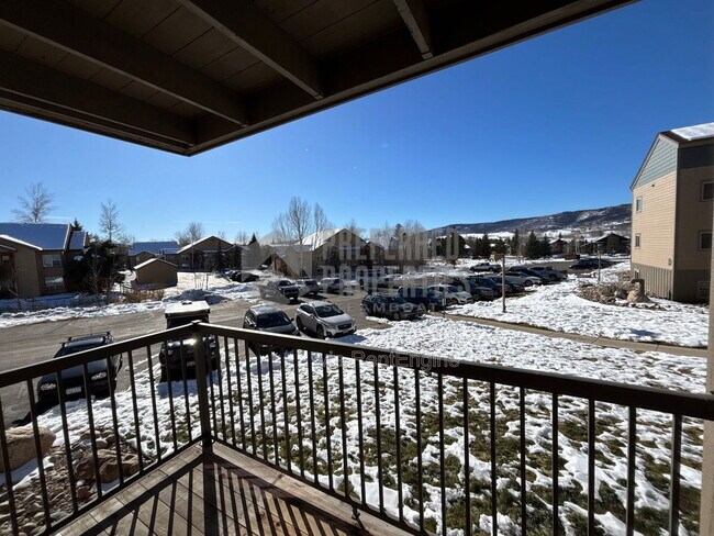 Building Photo - 1555 Shadow Run Ct