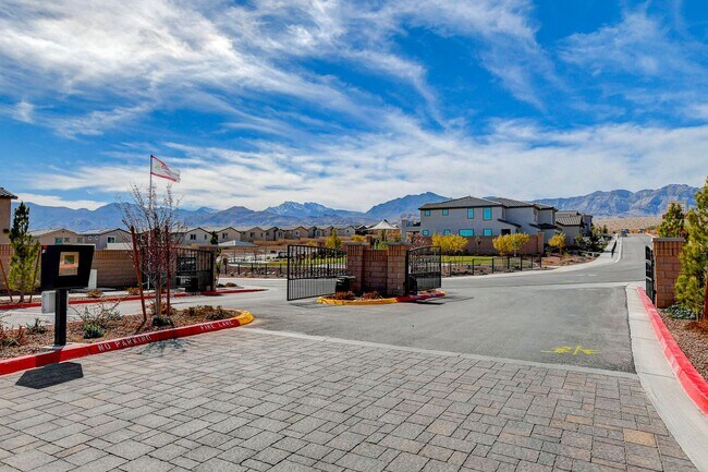 Building Photo - Beautiful Energy Star Home in Skye Hills