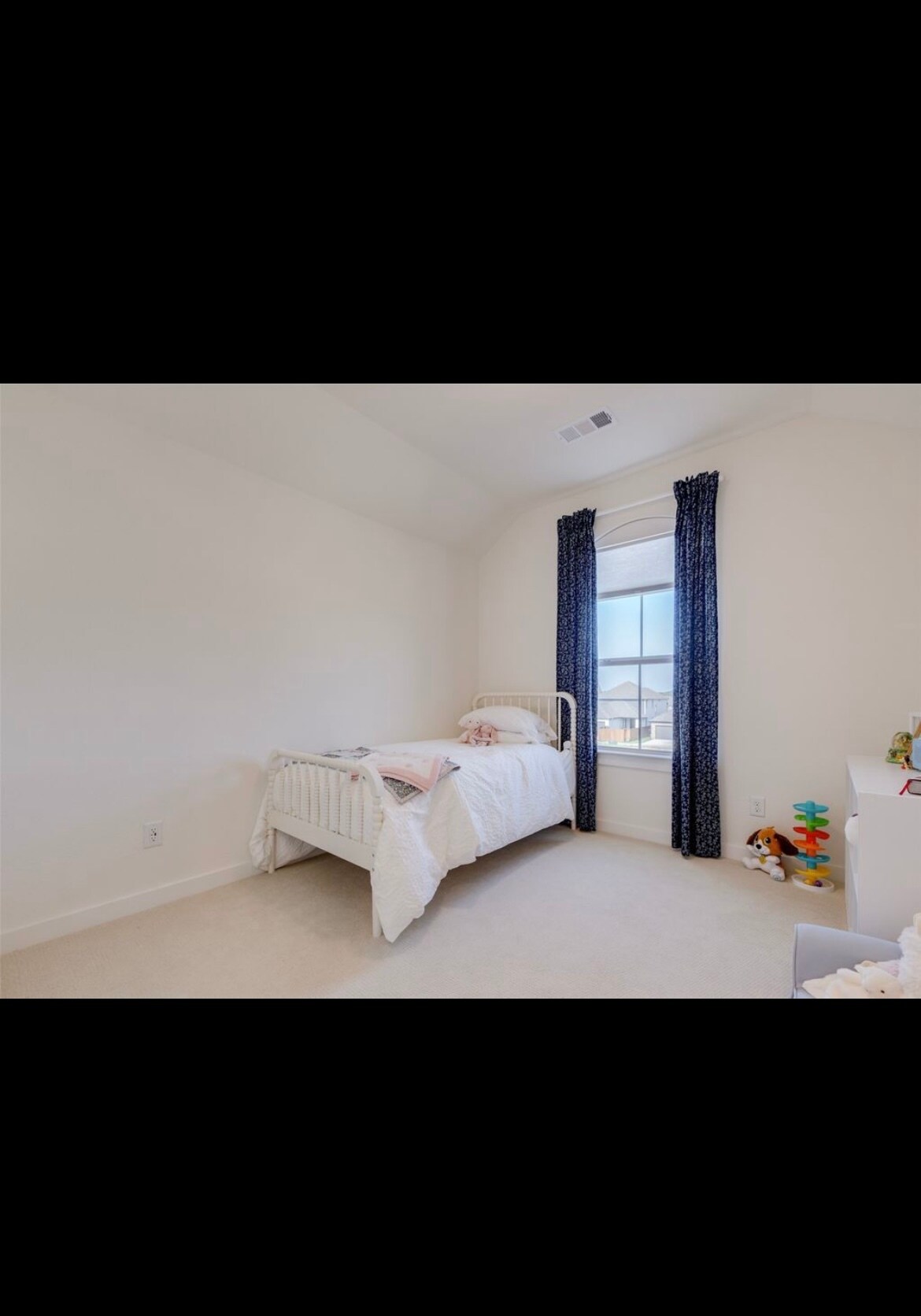 Building Photo - 1513 Waxwing Pl