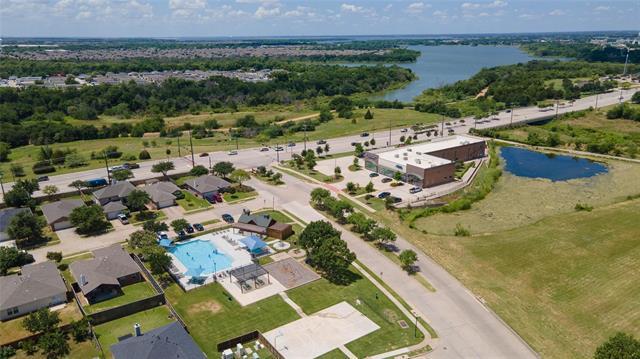 Building Photo - 2345 Graystone Dr