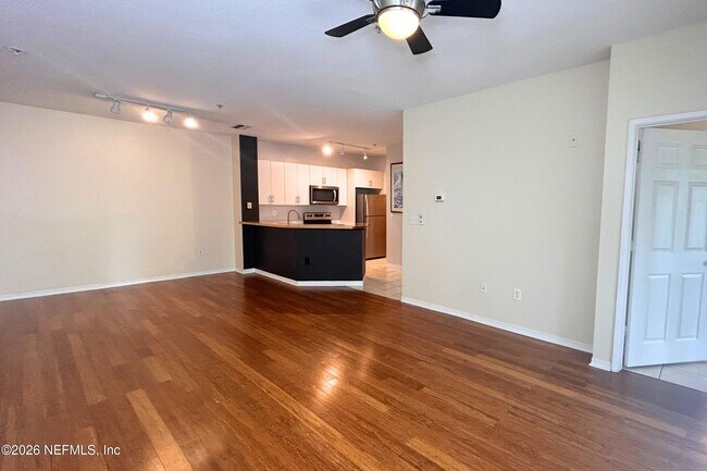 Building Photo - 535 Florida Club Blvd