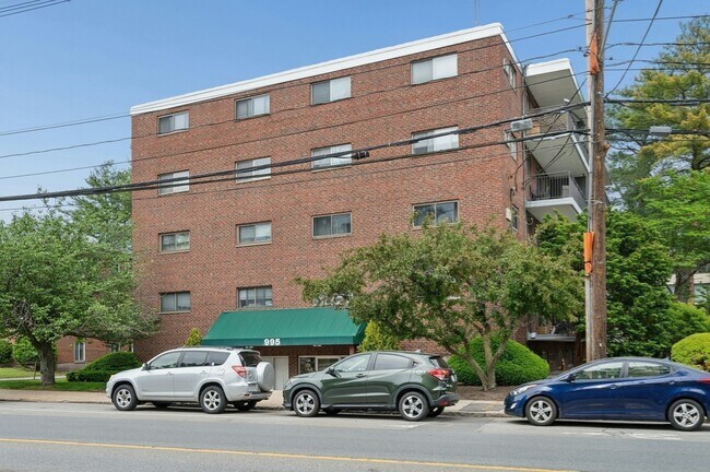 Building Photo - 995 Massachusetts Ave