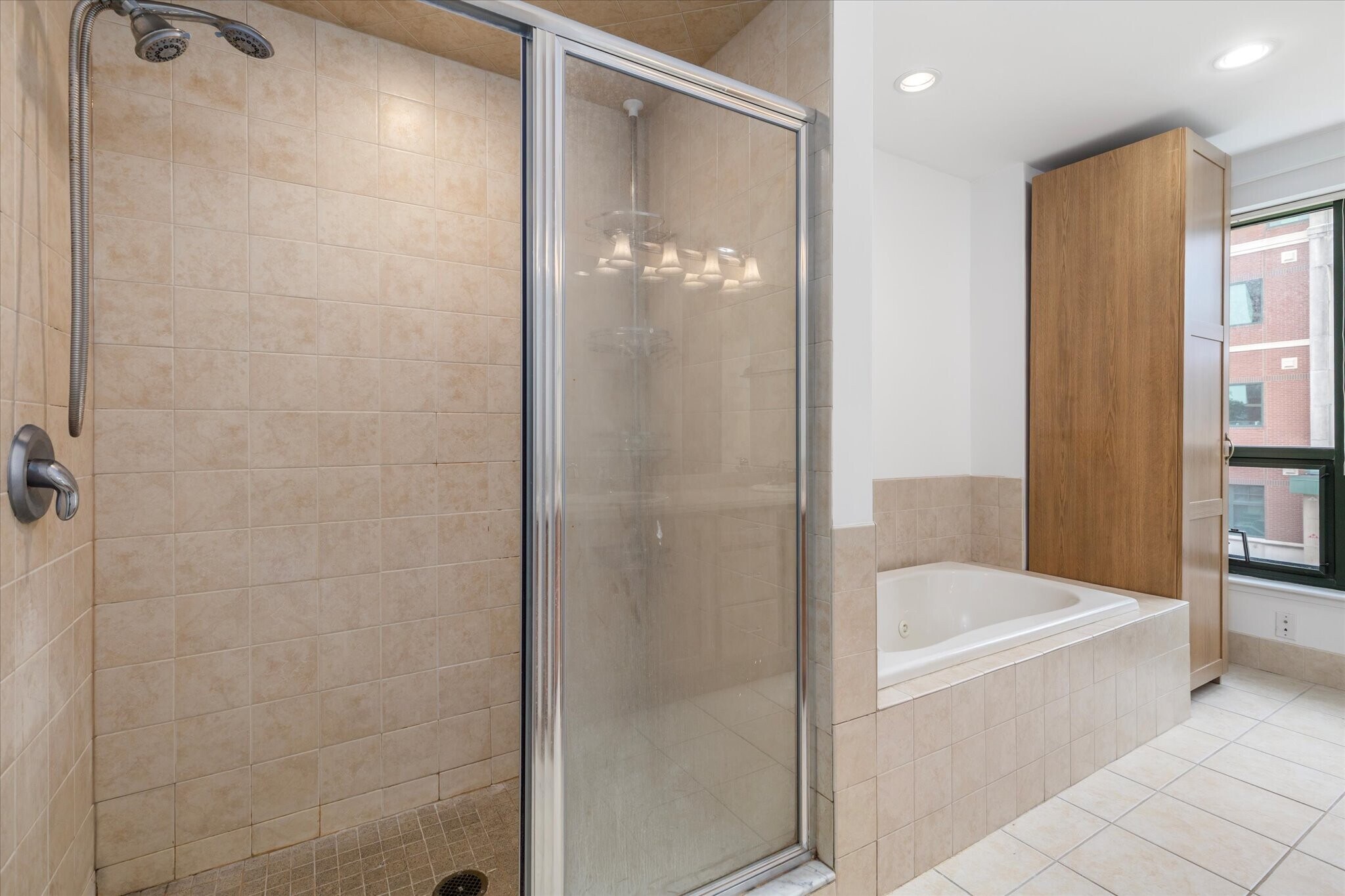 Building Photo - 1 Orient Way