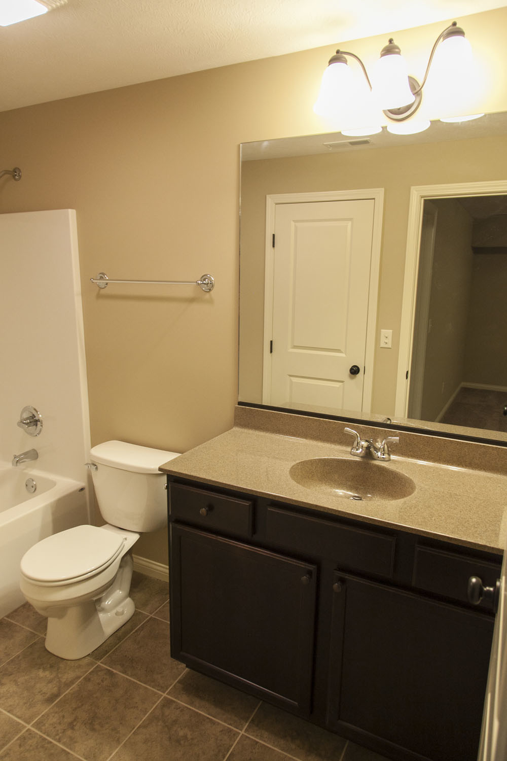 Basement Bathroom - 3620 Chardonnay Ct