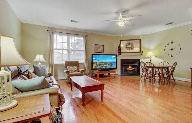 Living Room - 4218 Climbing Tree Ct