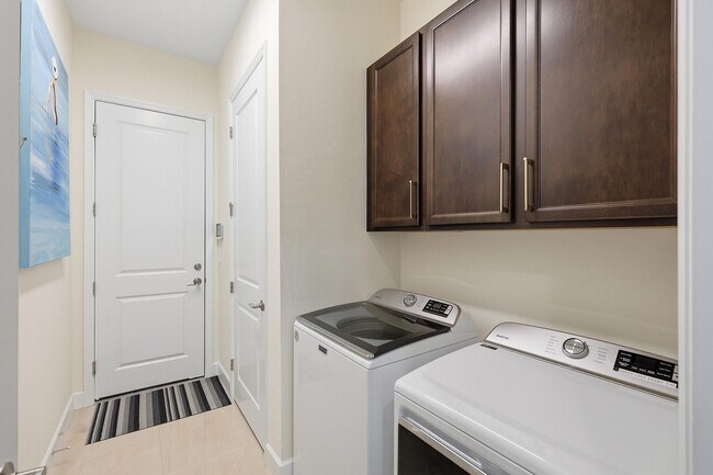 Building Photo - 7204 Cayo Coco Ln