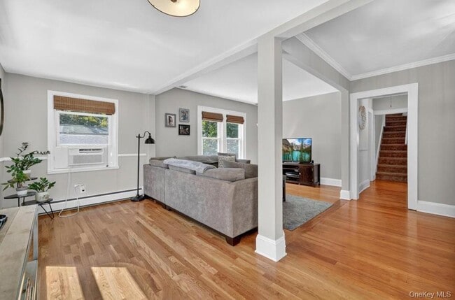 Building Photo - 34 Ridge Rd