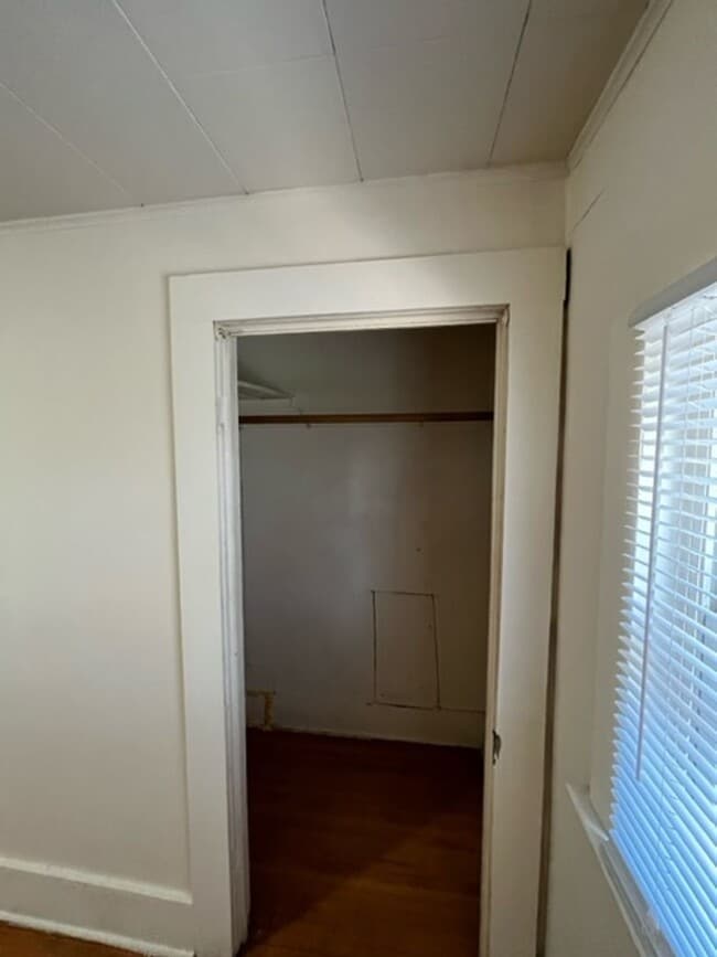 Building Photo - 271