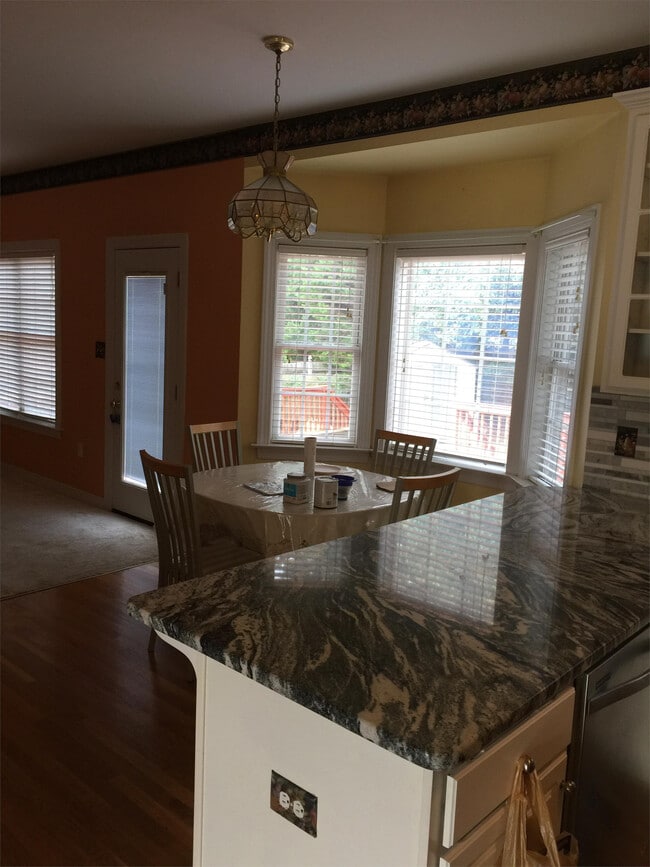 Building Photo - 1834 Rolfe Way