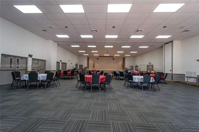 Building Photo - 2342 NW 36th Ave