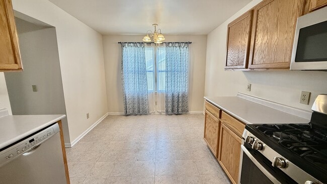 Building Photo - 1135 Spearhead Dr