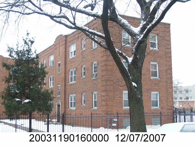 Primary Photo - 4208-4210 S Michigan Ave