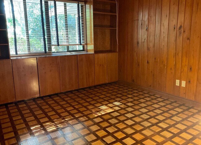 Building Photo - 3 Bed/ 3 bath Home in Duckpond