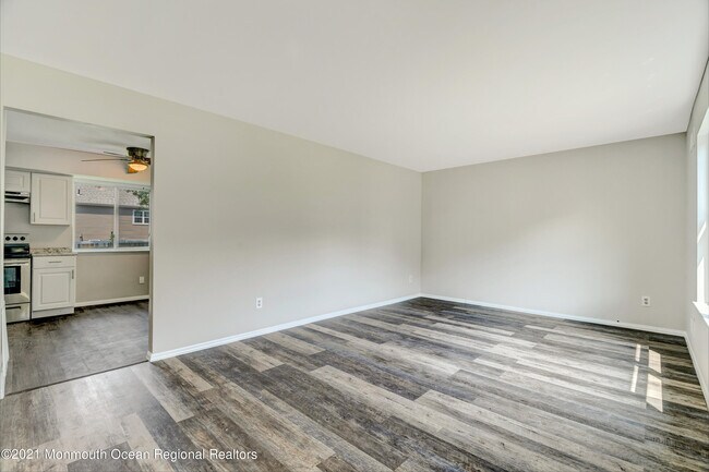 Building Photo - 103 Barnegat Blvd