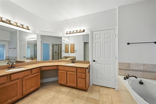 Building Photo - 13428 Bugatti Dr