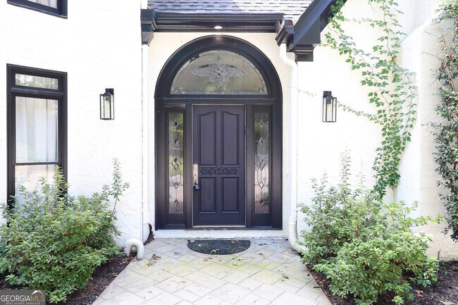 Building Photo - 700 S Brighton Ct
