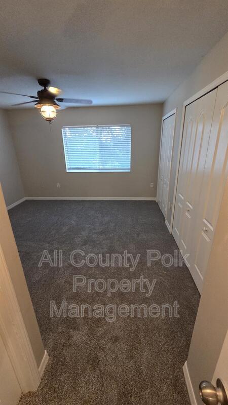 Building Photo - 4209 Winding Vine Dr