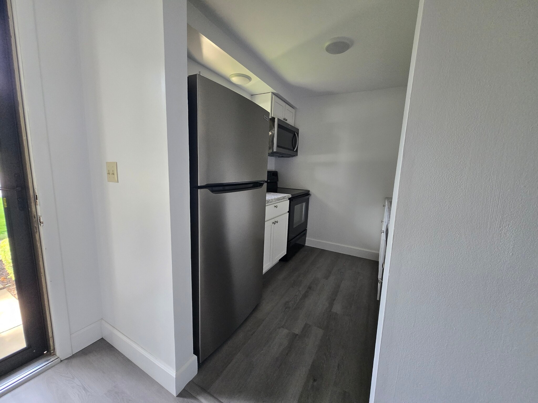 kitchen - 47 4th Ave