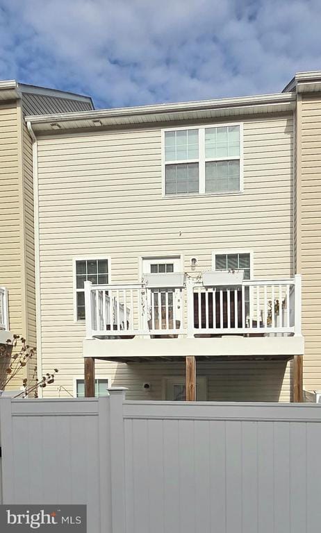 Building Photo - 203 Sage Cir