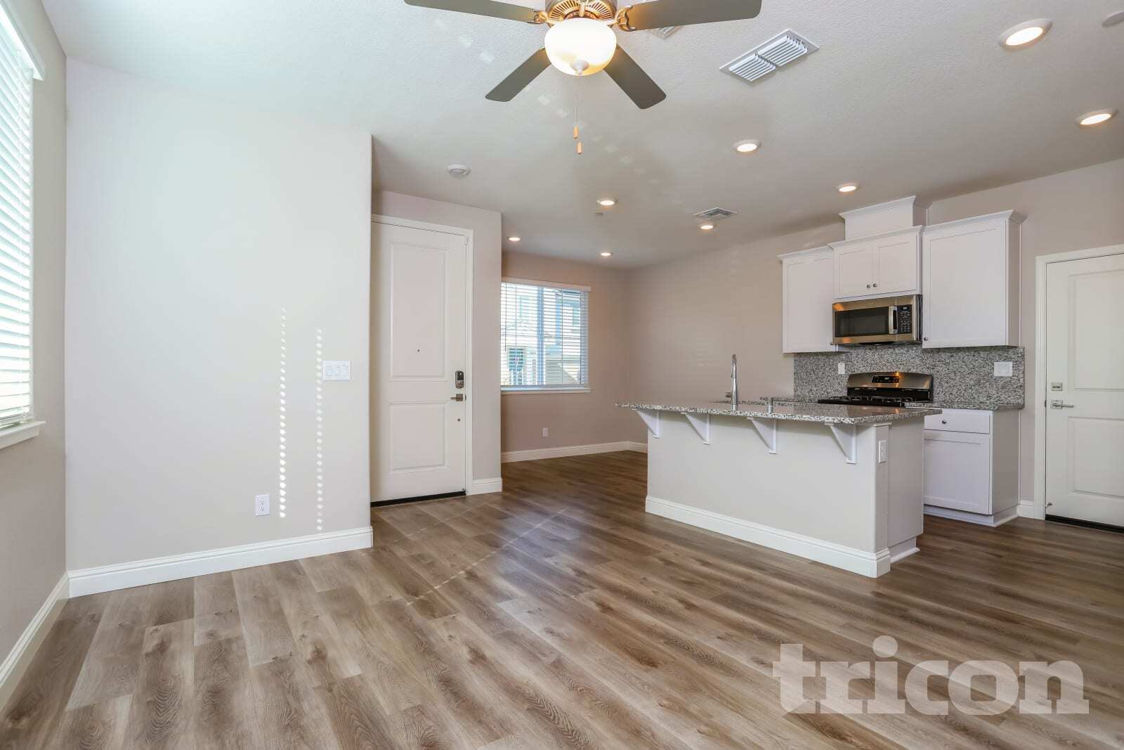 Building Photo - 2076 Comstock Ln