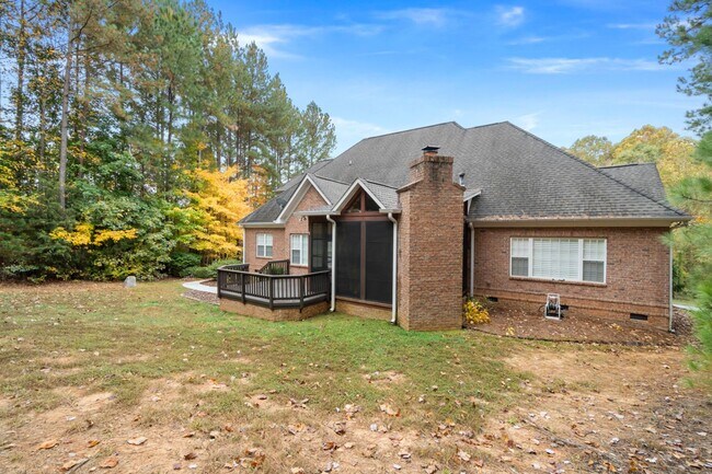 Building Photo - 137 Northington Woods Dr