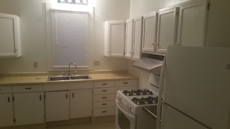 Building Photo - 214 6th St NW