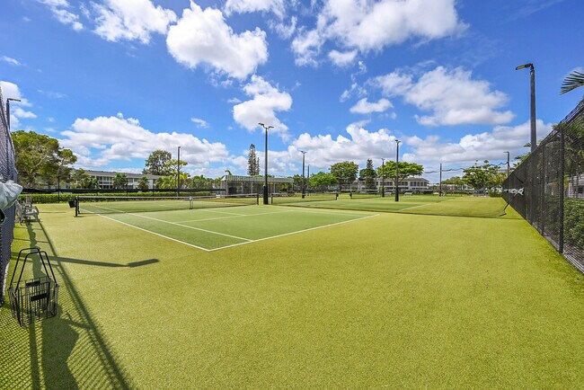 Building Photo - 154 Upminster G